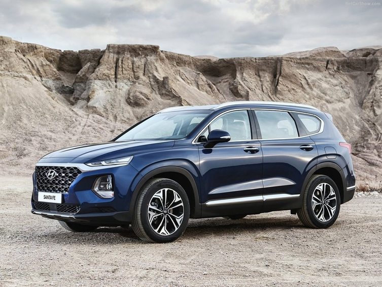 4x RUEDAS 19 Invierno HYUNDAI IONIQ 6 CE TUCSON III TL Pirelli 245/45 R19