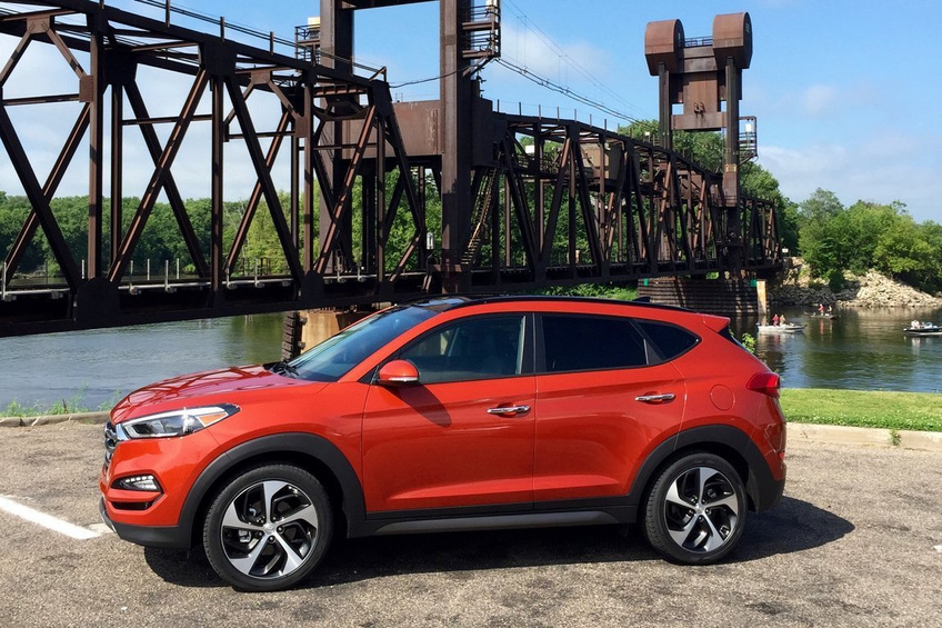 KOŁA 18 Letnie HYUNDAI TUCSON III TL Nexen 225/55 R18