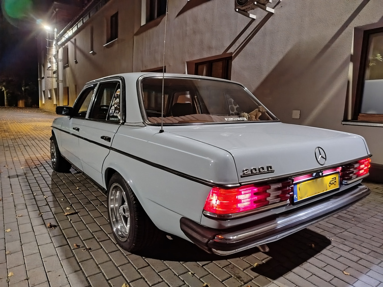 4x ráfky 16 Penta mezi jiným k MERCEDES W126 C126 W123 W124 AMG - B1794