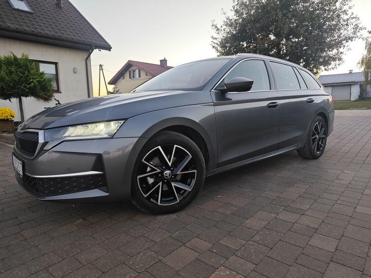 4x RUEDAS 17 Invierno SKODA SUPERB II B6 3T Pirelli 225/45 R17